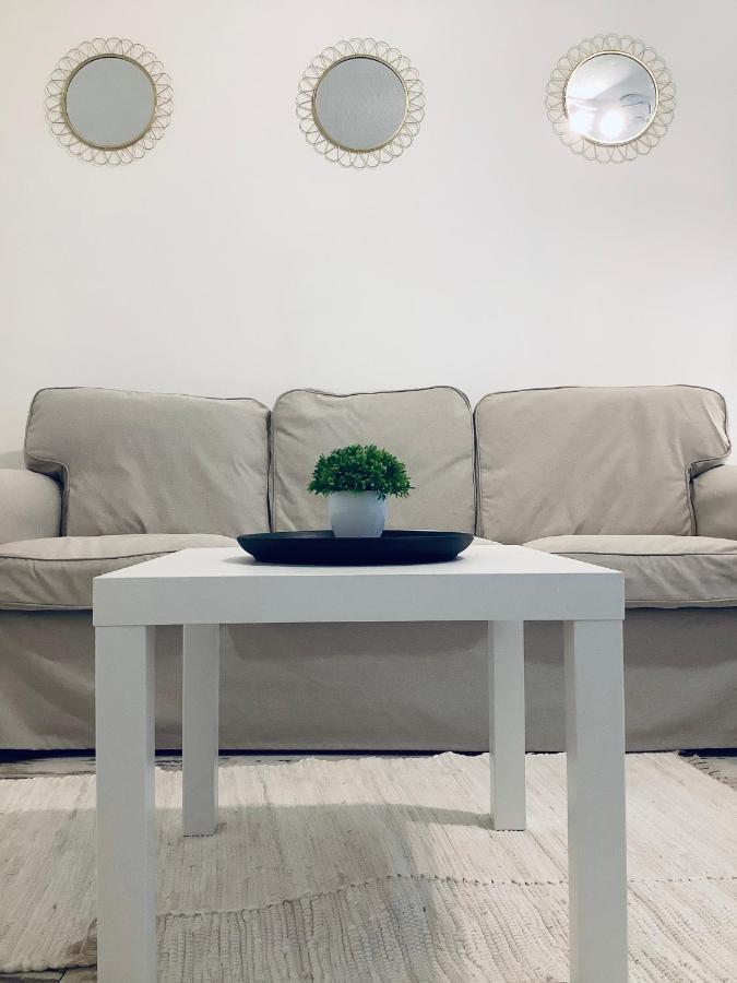 Cosy&White Apartment In Daugavpils Luaran gambar