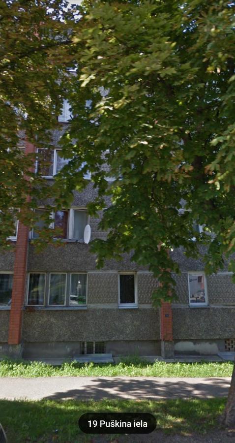 Cosy&White Apartment In Daugavpils Luaran gambar